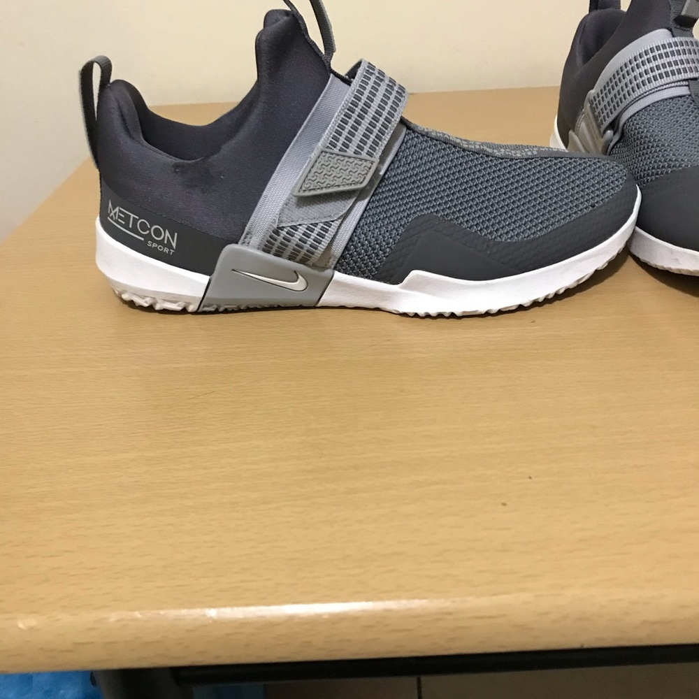 Basically new air Nike with strap comfortably